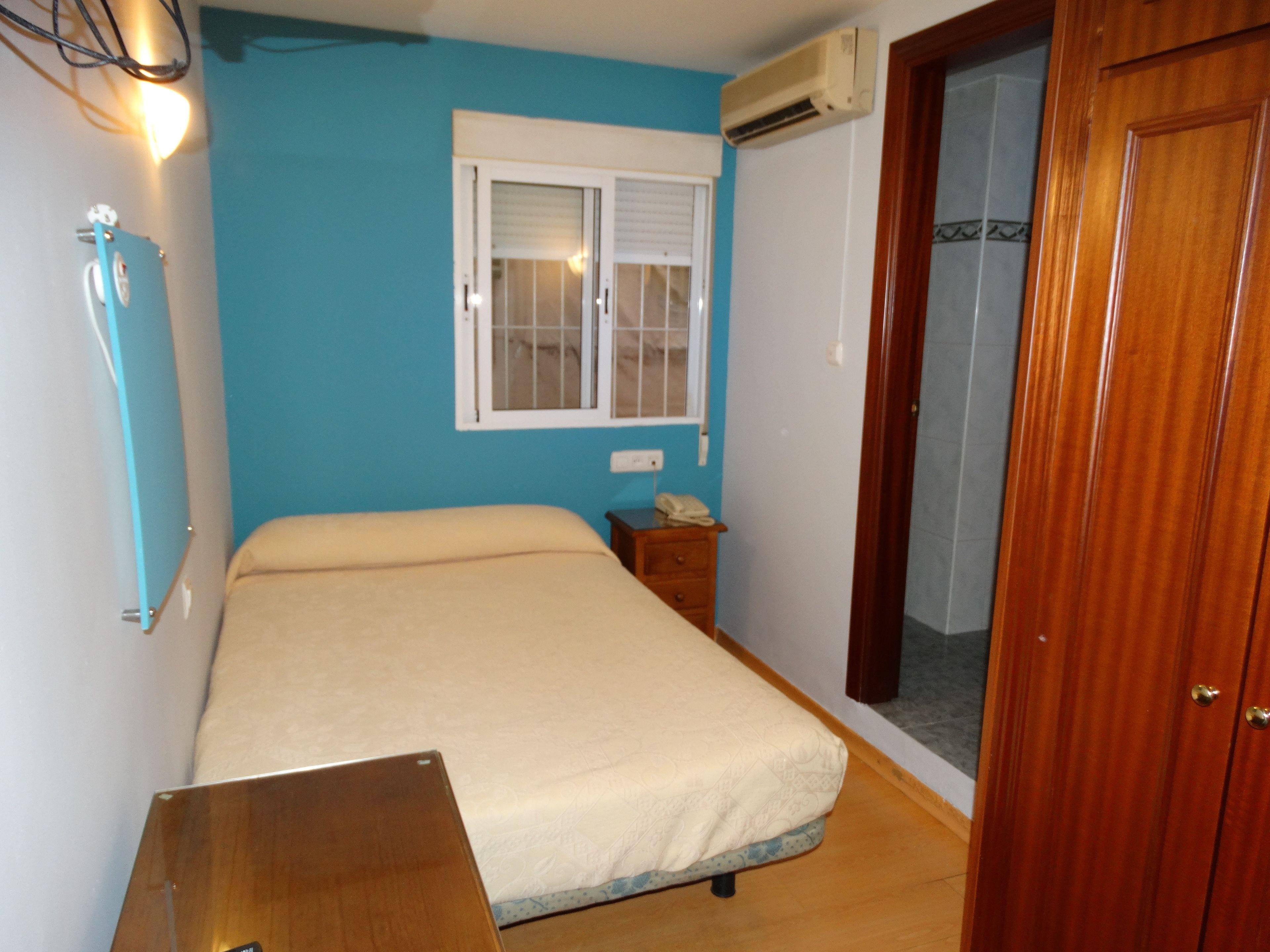 Hostal La Redonda - Granada — Photos 2